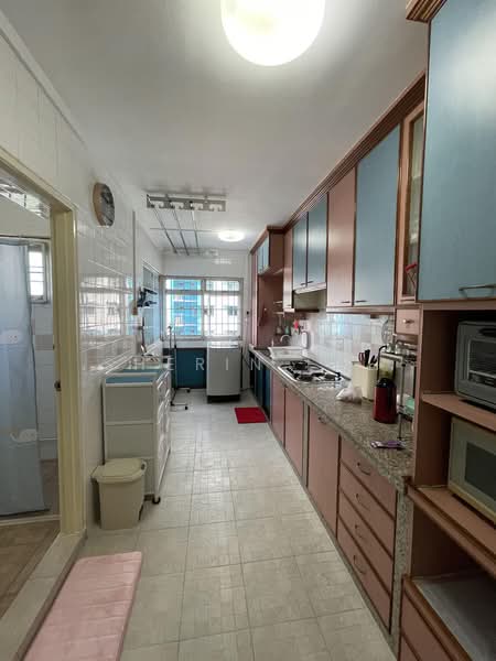 668A Jurong West Street 64, 668A Jurong West Street 64, Boon Lay / Jurong / Tuas, Room Rental, 100 sqft, HDB Flat For Rent, by Sherin Loh, 500237628 - Kitchen - PropertyGuru.com.sg