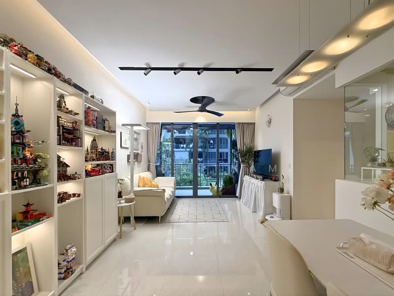 Signature At Yishun, 29 Yishun Street 51, 4 Bedrooms, 1,184 sqft, Condominium For Sale, by Shaun Tham, 500237634 - Living Room - PropertyGuru.com.sg