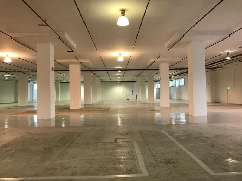 Near IMM | 5.3m Clear | Ample Bays, , 39,000 sqft, Warehouse For Rent, by Ryan Chau, 500237653 - Interior - CommercialGuru.com.sg