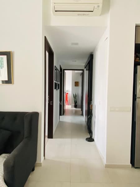 D'Nest, 131 Pasir Ris Grove, 3 Bedrooms, 936 sqft, Condominium For Sale, by Irene Lee, 500237657 - Corridor - PropertyGuru.com.sg