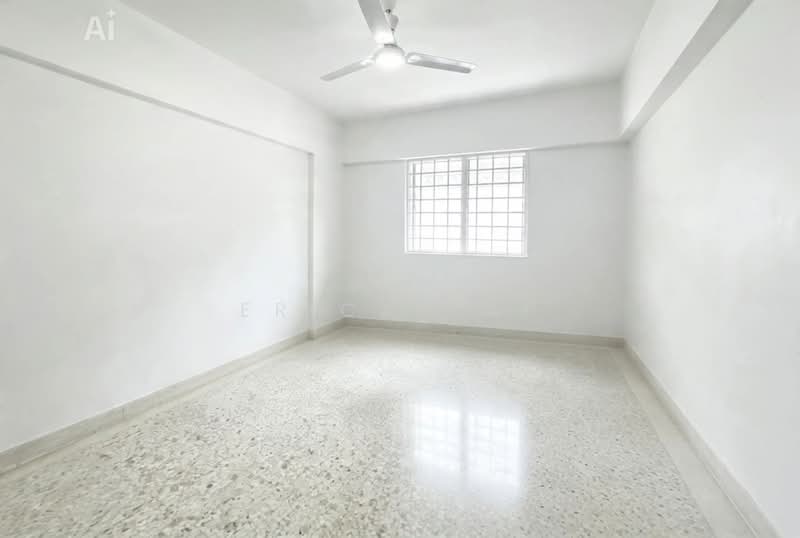 3 Room Flat near Teck Ghee Primary, , 2 Bedrooms, 786 sqft, HDB Flat For Sale, by Erica Yap, 500237658 - PropertyGuru.com.sg
