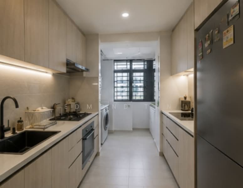 255 Kim Keat Avenue, 255 Kim Keat Avenue, 3 Bedrooms, 1,313 sqft, HDB Flat For Sale, by Edmond Tan, 500237663 - Kitchen - PropertyGuru.com.sg