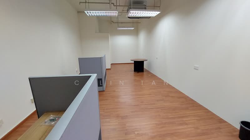 The Spire, 10 Bukit Batok Crescent, 400 sqft, Light Industrial (B1) For Rent, by Colin Tan, 500237667 - The Spire (Interior) - CommercialGuru.com.sg