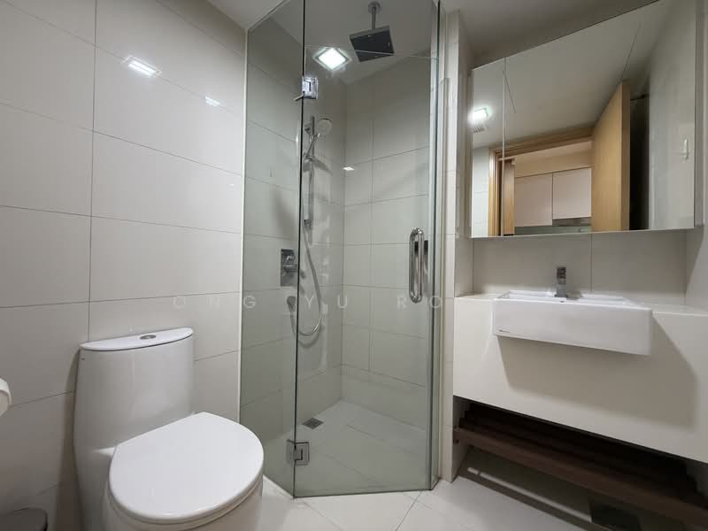Eight Riversuites, 2 Whampoa East, Studio, 260 sqft, Condominium For Rent, by Ong Yu Rong, 500237669 - Bathroom - PropertyGuru.com.sg