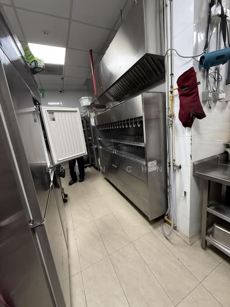 Robertson Quay, , 2,508 sqft, Food & Beverage For Rent, by Brian Chng, 500237672 - Kitchen - CommercialGuru.com.sg