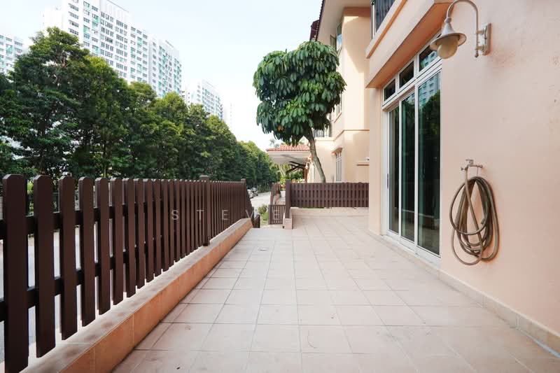 Seletar Springs Condominium, 100 Gerald Drive, 3 Bedrooms, 1,658 sqft, Condominium For Sale, by Steve Lee, 500237677 - Exterior - PropertyGuru.com.sg