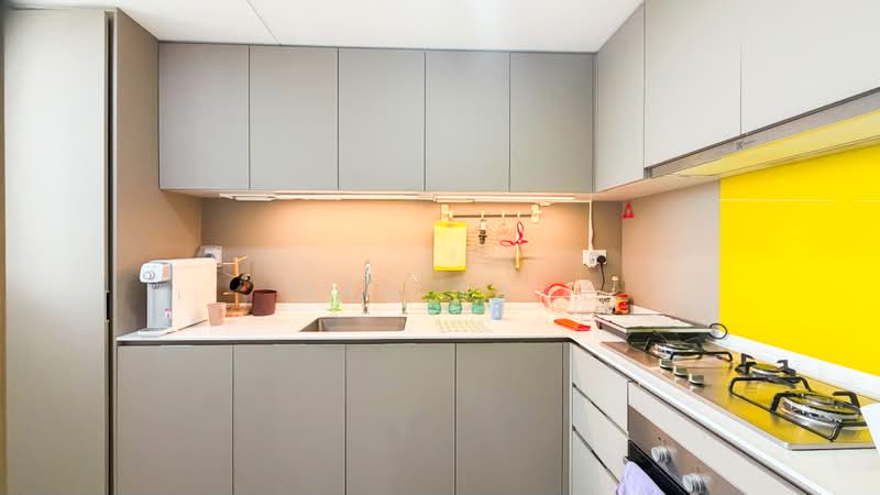Bellewaters, 23 Anchorvale Crescent, 4 Bedrooms, 1,130 sqft, Condominium For Sale, by Jan Tay, 500237680 - Kitchen - PropertyGuru.com.sg