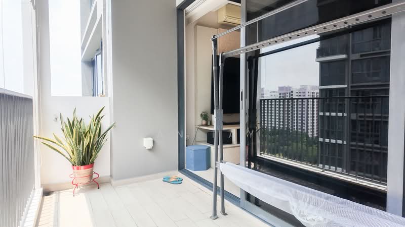 Bellewaters, 23 Anchorvale Crescent, 4 Bedrooms, 1,130 sqft, Condominium For Sale, by Jan Tay, 500237680 - Balcony - PropertyGuru.com.sg