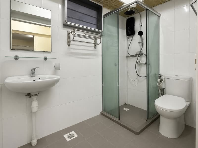 513D Yishun Street 51, 513D Yishun Street 51, 3 Bedrooms, 1,216 sqft, HDB Flat For Sale, by Wilson Lim, 500237693 - Bathroom - PropertyGuru.com.sg