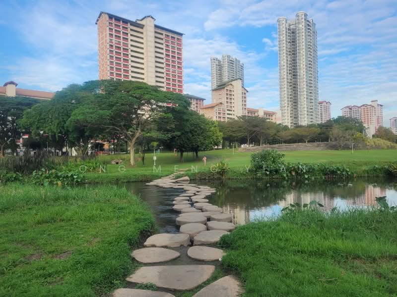 230 Bishan Street 23, 230 Bishan Street 23, 3 Bedrooms, 1,130 sqft, HDB Flat For Sale, by Ong Meng Yean, 500237694 - Exterior - PropertyGuru.com.sg
