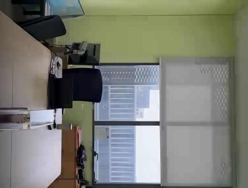 CT Hub 2, 114 Lavender Street, 1,109 sqft, Light Industrial (B1) For Rent, by Teo Jeri, 500237695 - Meeting Room - CommercialGuru.com.sg