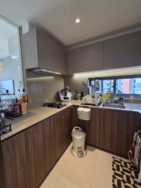 JadeScape, 2 Shunfu Road, 3 Bedrooms, 904 sqft, Condominium For Sale, by Adeline Goh Leng Khiang, 500237696 - Kitchen - PropertyGuru.com.sg
