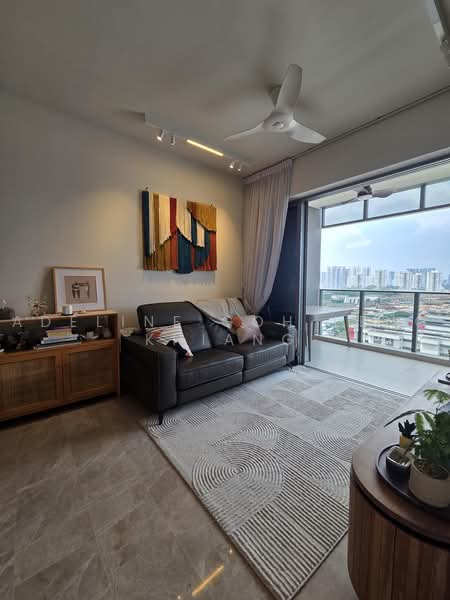 JadeScape, 2 Shunfu Road, 3 Bedrooms, 904 sqft, Condominium For Sale, by Adeline Goh Leng Khiang, 500237696 - Living Room - PropertyGuru.com.sg