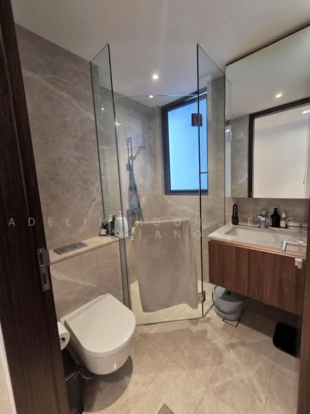 JadeScape, 2 Shunfu Road, 3 Bedrooms, 904 sqft, Condominium For Sale, by Adeline Goh Leng Khiang, 500237696 - Bathroom - PropertyGuru.com.sg
