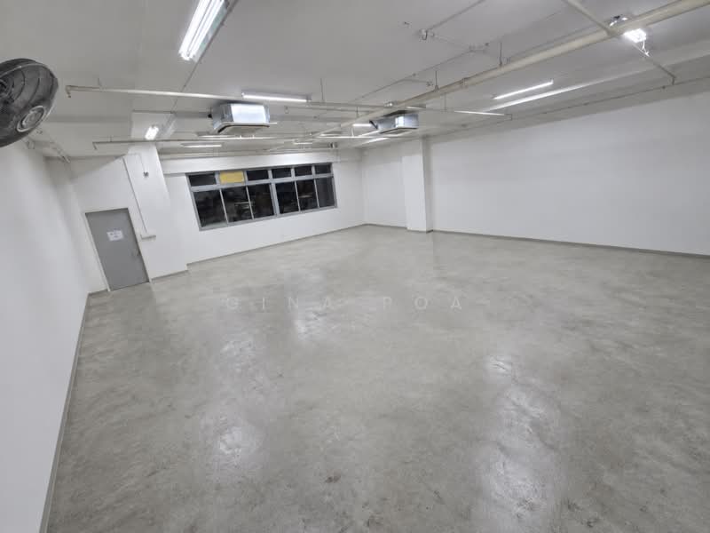 Solstice Business Centre, 23 New Industrial Road, Hougang / Punggol / Sengkang, 1,410 sqft, Light Industrial (B1) For Rent, by Gina Poa, 500237699 - Interior - CommercialGuru.com.sg
