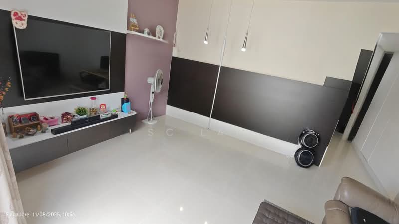 Watercolours, 29 Pasir Ris Link, 2 Bedrooms, 743 sqft, Condominium For Sale, by SC Lai, 500237712 - Living Room - PropertyGuru.com.sg