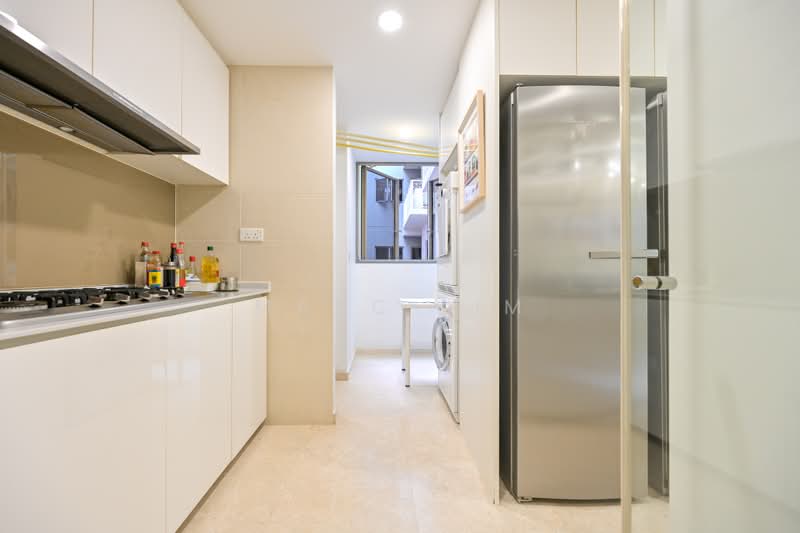 Mon Jervois, 39 Jervois Road, 3 Bedrooms, 1,410 sqft, Condominium For Sale, by Marc Lim, 500237736 - Kitchen - PropertyGuru.com.sg