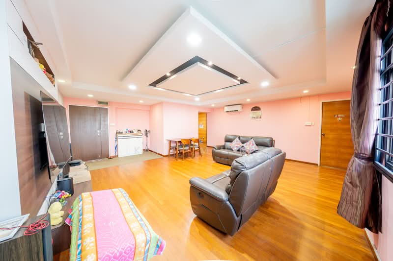 254 Compassvale Road, 254 Compassvale Road, 3 Bedrooms, 1,249 sqft, HDB Flat For Sale, by Kai Mun, 500237744 - Living Room - PropertyGuru.com.sg