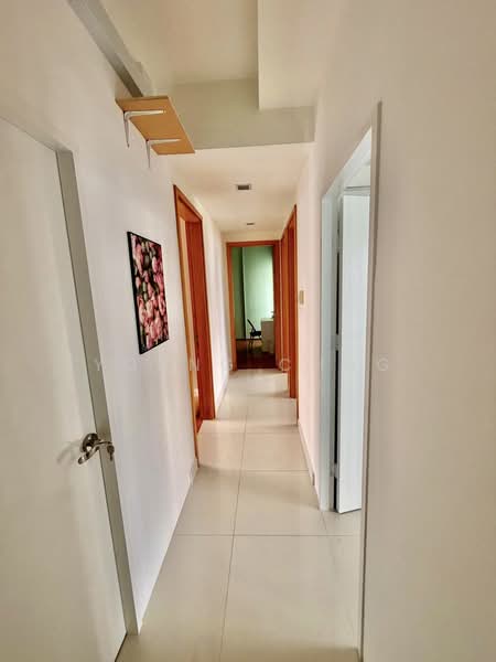 The Regency at Tiong Bahru, 36 Chay Yan Street, Room Rental, 108 sqft, Condominium For Rent, by Young Chng, 500237747 - Corridor - PropertyGuru.com.sg