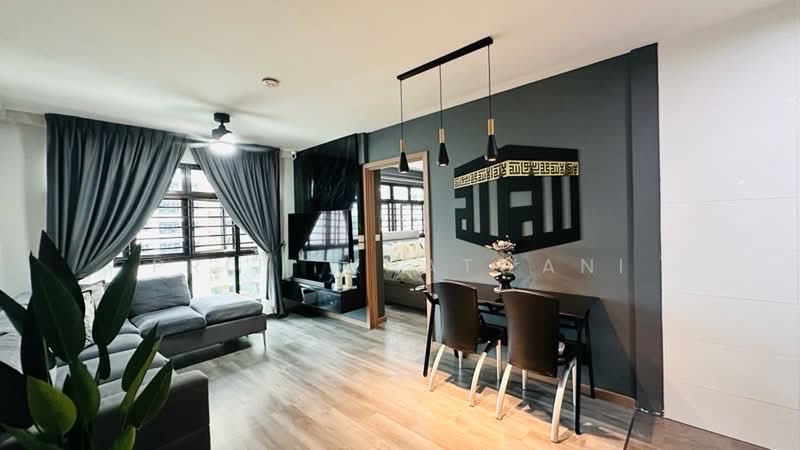 419A NORTHSHORE DRIVE, 419A, 2 Bedrooms, 721 sqft, HDB Flat For Sale, by Priti Khatwani, 500237753 - PropertyGuru.com.sg