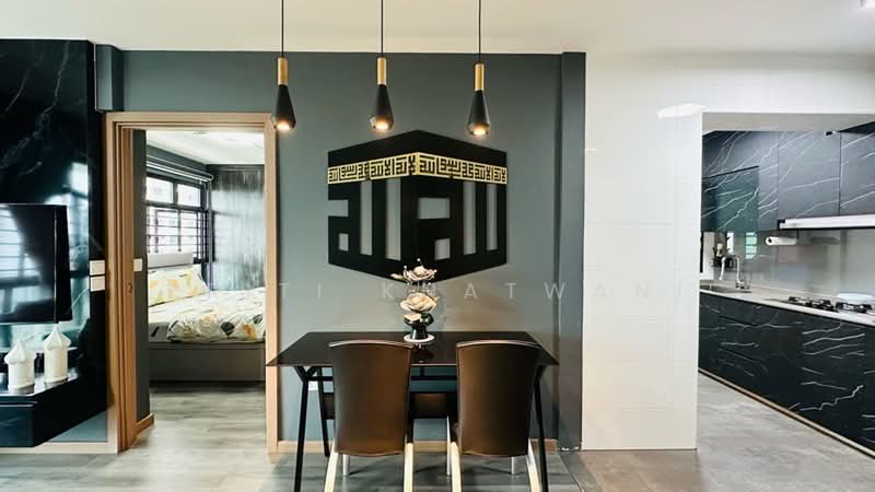 419A NORTHSHORE DRIVE, 419A, 2 Bedrooms, 721 sqft, HDB Flat For Sale, by Priti Khatwani, 500237753 - PropertyGuru.com.sg