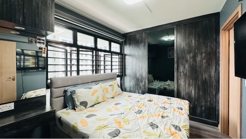419A NORTHSHORE DRIVE, 419A, 2 Bedrooms, 721 sqft, HDB Flat For Sale, by Priti Khatwani, 500237753 - PropertyGuru.com.sg