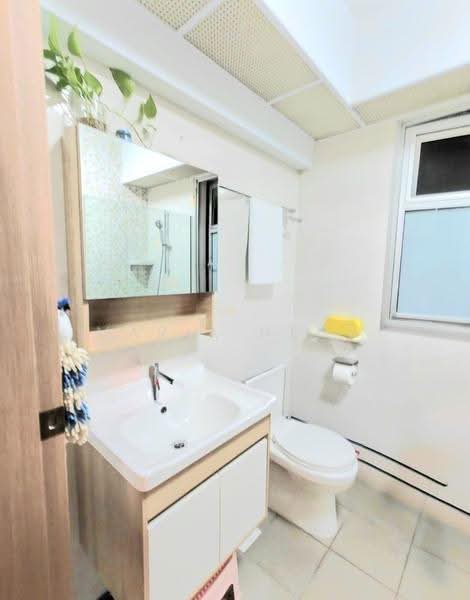 229B Sumang Lane, 229B Sumang Lane, Hougang / Punggol / Sengkang, 3 Bedrooms, 1,216 sqft, HDB Flat For Sale, by Maria Heng, 500237758 - Bathroom - PropertyGuru.com.sg