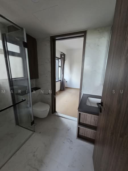Sceneca Residence, Tanah Merah Kechil Link, 3 Bedrooms, 1,044 sqft, Condominium For Rent, by Marianne Wong Su Yin, 500237761 - Bathroom - PropertyGuru.com.sg