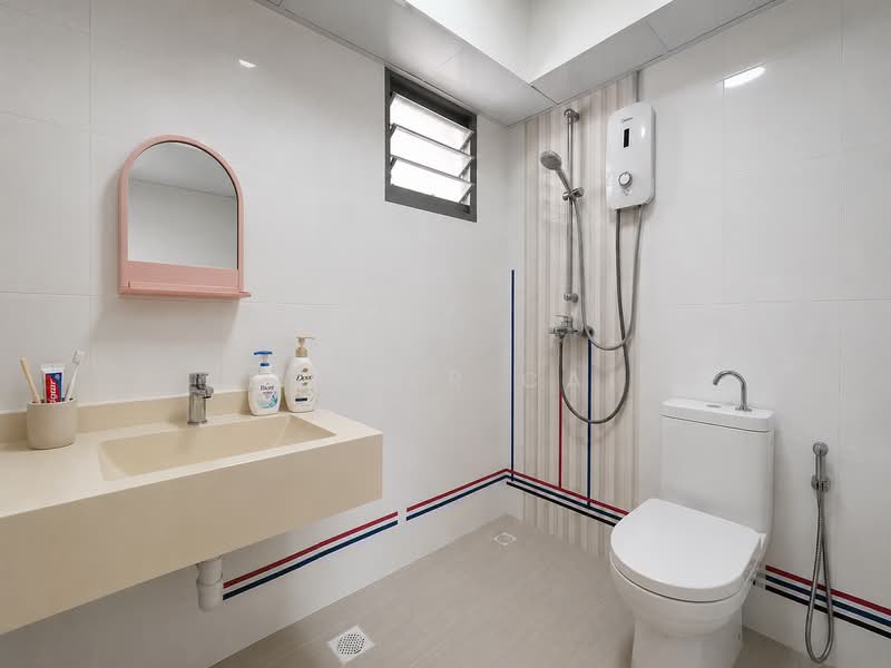 32 Margaret Drive, 32 Margaret Drive, 2 Bedrooms, 667 sqft, HDB Flat For Sale, by Esther Cai, 500237766 - Bathroom - PropertyGuru.com.sg