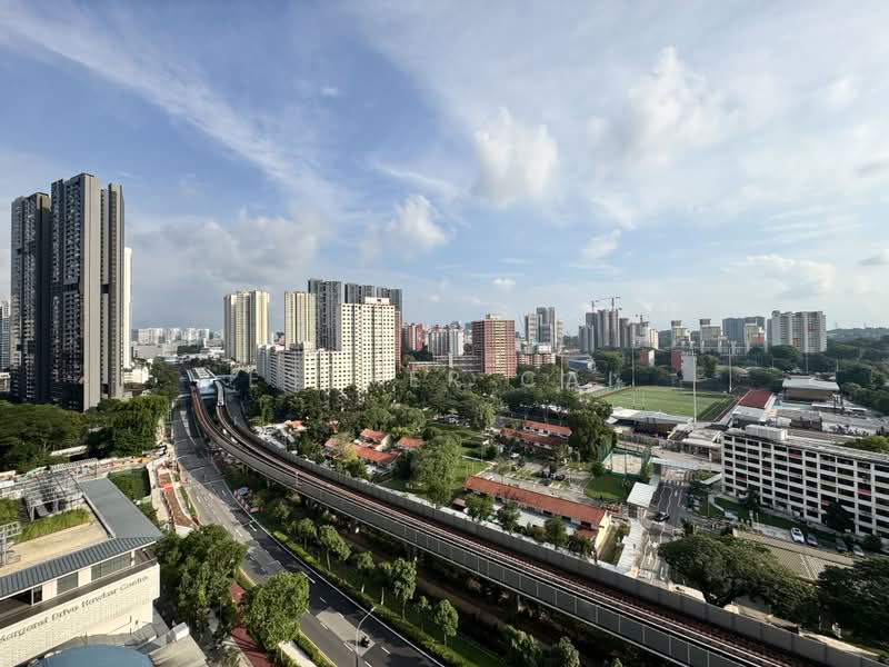 32 Margaret Drive, 32 Margaret Drive, 2 Bedrooms, 667 sqft, HDB Flat For Sale, by Esther Cai, 500237766 - Exterior - PropertyGuru.com.sg
