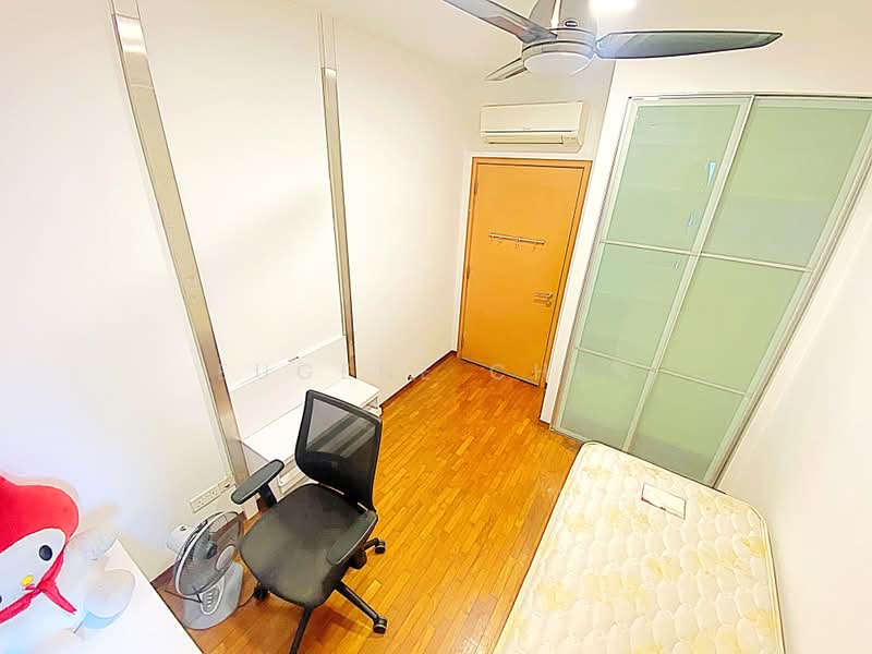 CONDO, NEAR MRT 5MINS! NEAR KATONG!, , 3 Bedrooms, 1,119 sqft, Condominium For Rent, by Eugene Chen, 500237767 - Bedroom - PropertyGuru.com.sg