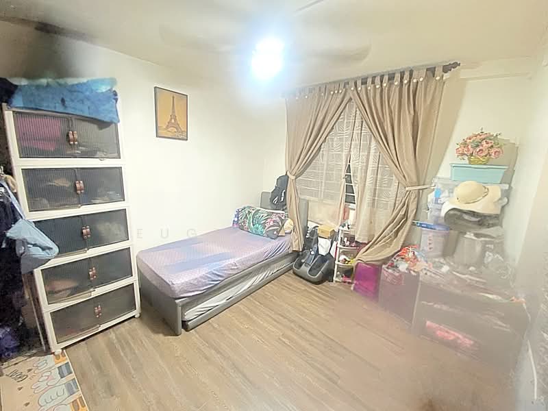 325 Bukit Batok Street 33, 325 Bukit Batok Street 33, 3 Bedrooms, 904 sqft, HDB Flat For Sale, by Eugene Chen, 500237774 - PropertyGuru.com.sg