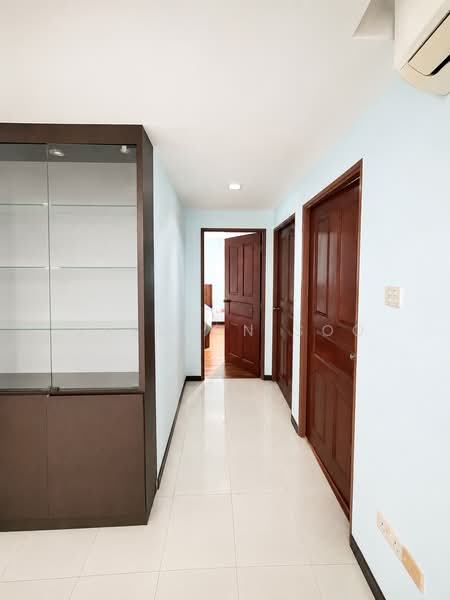 675A Jurong West Street 64, 675A Jurong West Street 64, Boon Lay / Jurong / Tuas, Room Rental, 120 sqft, HDB Flat For Rent, by Sheldon Soo, 500237778 - Corridor - PropertyGuru.com.sg