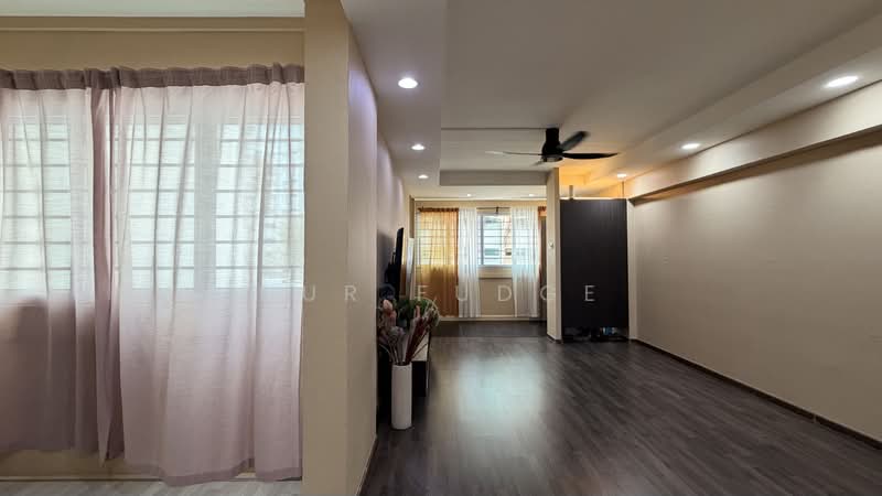 884 Tampines Street 83, 884 Tampines Street 83, Pasir Ris / Tampines, 3 Bedrooms, 1,119 sqft, HDB Flat For Sale, by Nur Fudge, 500237781 - Living Room - PropertyGuru.com.sg