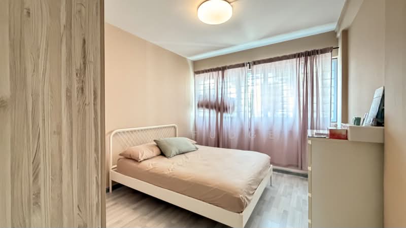 884 Tampines Street 83, 884 Tampines Street 83, Pasir Ris / Tampines, 3 Bedrooms, 1,119 sqft, HDB Flat For Sale, by Nur Fudge, 500237781 - Bedroom - PropertyGuru.com.sg