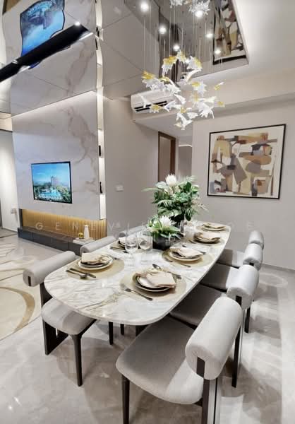 Norwood Grand, Admiralty / Woodlands, 4 Bedrooms, 1,313 sqft, Condominium For Sale, by Genevieve Zoe Yong, 500237783 - Dining Room - PropertyGuru.com.sg