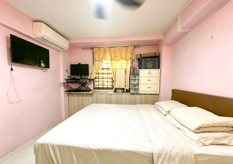 503 Bedok North Street 3, 503 Bedok North Street 3, 2 Bedrooms, 635 sqft, HDB Flat For Sale, by Julina Huang, 500237788 - Bedroom - PropertyGuru.com.sg