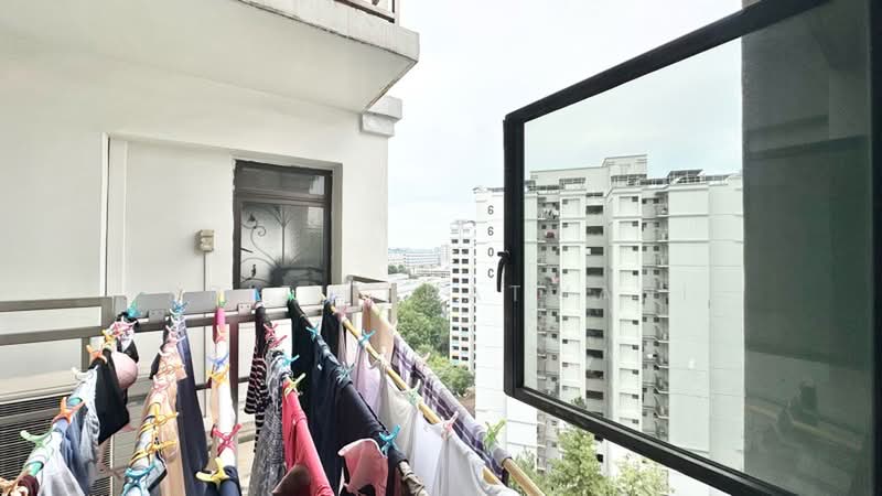 661D Jurong West Street 64, 661D Jurong West Street 64, 3 Bedrooms, 1,184 sqft, HDB Flat For Sale, by Priti Khatwani, 500237792 - PropertyGuru.com.sg