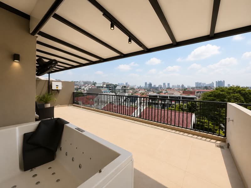 7 Bedroom Well maintained Reconstructed Semi D, , 7 Bedrooms, 8,094 sqft, Semi-Detached House For Sale, by Chen Cun You, 500237795 - Balcony - PropertyGuru.com.sg