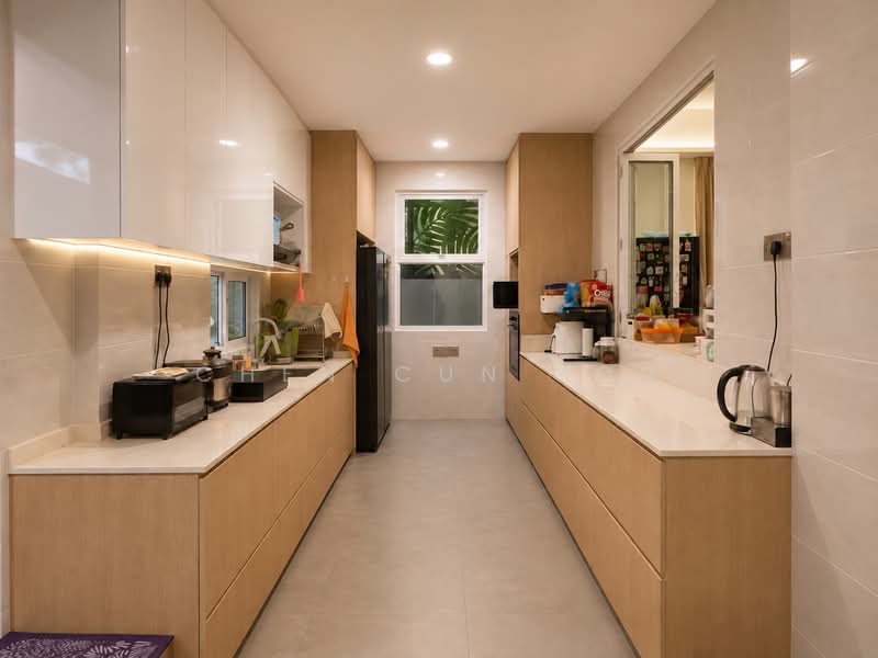 7 Bedroom Well maintained Reconstructed Semi D, , 7 Bedrooms, 8,094 sqft, Semi-Detached House For Sale, by Chen Cun You, 500237795 - Kitchen - PropertyGuru.com.sg