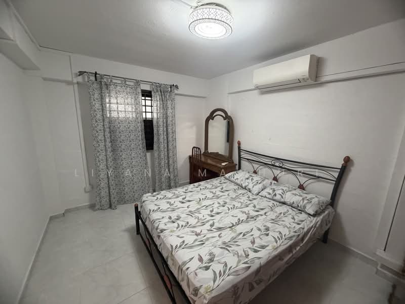 21 Dover Crescent, 21 Dover Crescent, Buona Vista / West Coast / Clementi New Town, Room Rental, 80 sqft, HDB Flat For Rent, by Liyana Manhuri, 500237797 - Bedroom - PropertyGuru.com.sg