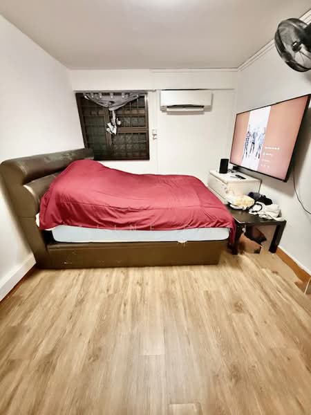 13 Lorong 7 Toa Payoh, 13 Lorong 7 Toa Payoh, 3 Bedrooms, 710 sqft, HDB Flat For Sale, by Caline Chai, 500237798 - Bedroom - PropertyGuru.com.sg