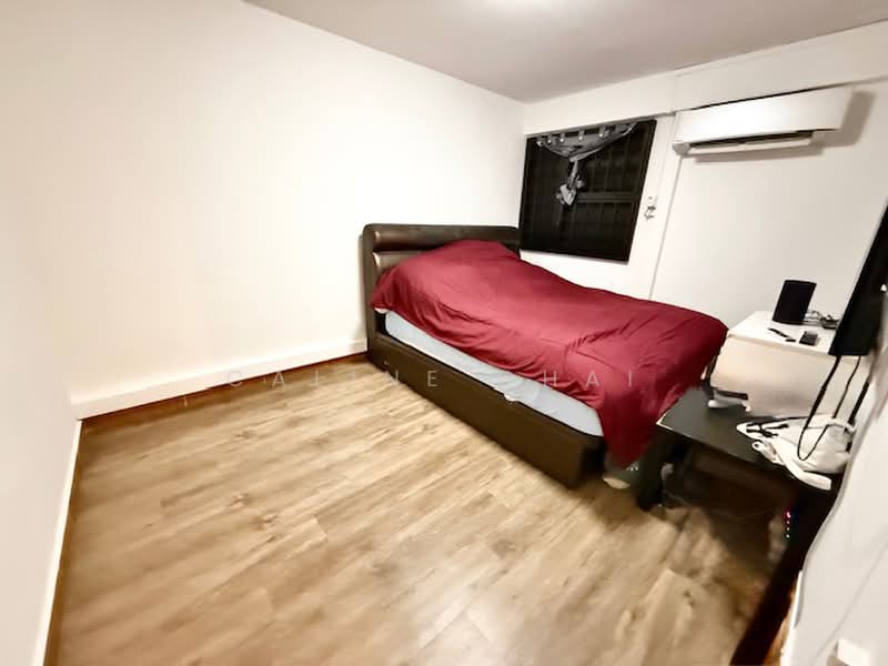 13 Lorong 7 Toa Payoh, 13 Lorong 7 Toa Payoh, 3 Bedrooms, 710 sqft, HDB Flat For Sale, by Caline Chai, 500237798 - Bedroom - PropertyGuru.com.sg