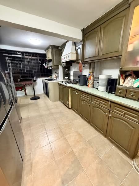 13 Lorong 7 Toa Payoh, 13 Lorong 7 Toa Payoh, 3 Bedrooms, 710 sqft, HDB Flat For Sale, by Caline Chai, 500237798 - Kitchen - PropertyGuru.com.sg
