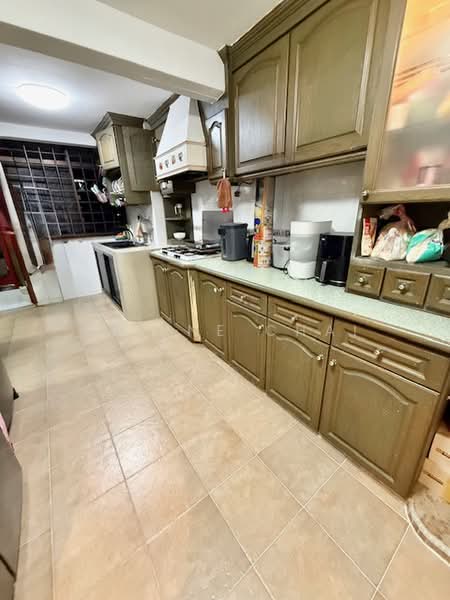 13 Lorong 7 Toa Payoh, 13 Lorong 7 Toa Payoh, 3 Bedrooms, 710 sqft, HDB Flat For Sale, by Caline Chai, 500237798 - Kitchen - PropertyGuru.com.sg