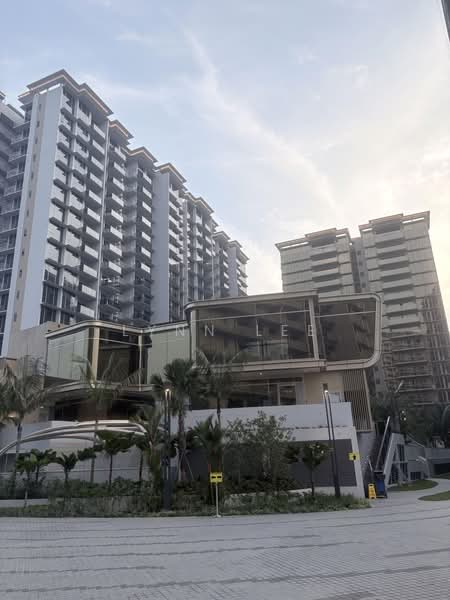 Grand Dunman, 18 Dunman Road, Studio, 250 sqft, Condominium For Rent, by Lynn Lee, 500237801 - Exterior - PropertyGuru.com.sg