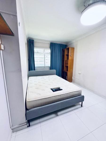 10E Bedok South Avenue 2, 10E Bedok South Avenue 2, Room Rental, 120 sqft, HDB Flat For Rent, by Wayne Deng, 500237804 - Bedroom - PropertyGuru.com.sg