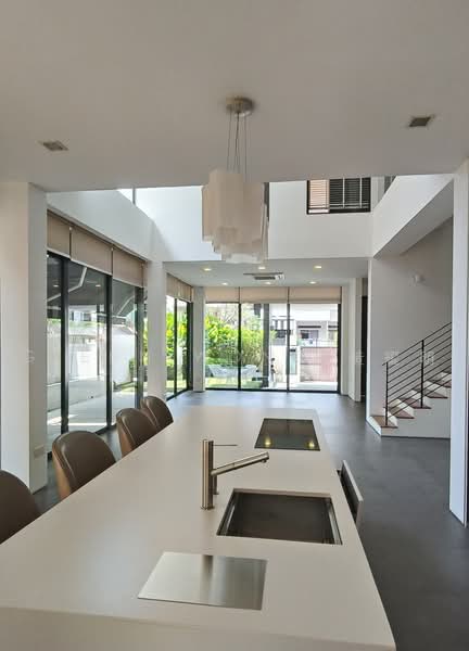 Namly Drive/ Namly Place/ Namly Garden, Namly Drive, 5 Bedrooms, 4,780 sqft, Semi-Detached House For Rent, by Glenn Wong 黃耀明, 500237808 - Interior - PropertyGuru.com.sg