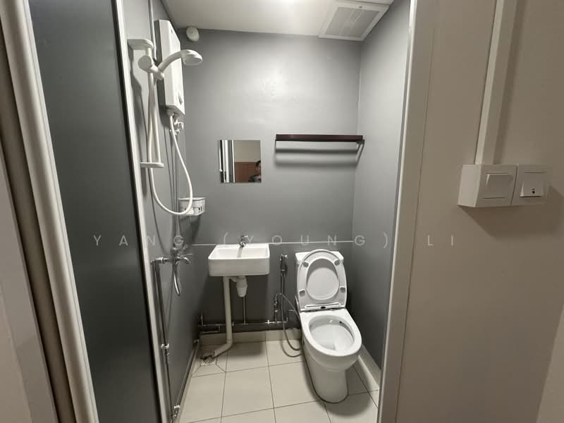 23 lorong 39 geylang, Lorong 39 Geylang, Studio, 280 sqft, Corner Terrace For Rent, by Yang (Young) Li, 500237819 - Bathroom - PropertyGuru.com.sg