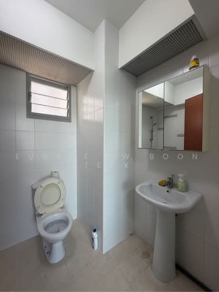 209C Compassvale Lane, 209C Compassvale Lane, 2 Bedrooms, 731 sqft, HDB Flat For Rent, by Eugene Ow Boon Teck, 500237830 - PropertyGuru.com.sg